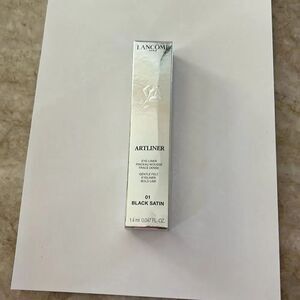 Lancôme Artliner NWT BLACK SATIN